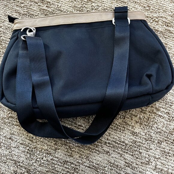 New, Never Used Haiku Navy Blue Cross Body Purse - Picture 5 of 5